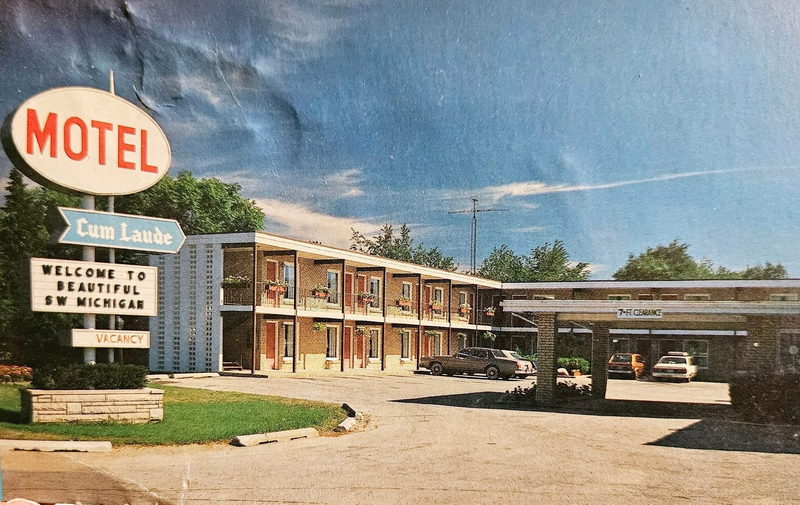 Village Inn Motel (Cum Laude Motel)